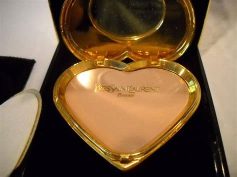 Yves Saint Laurent Heart Compact 